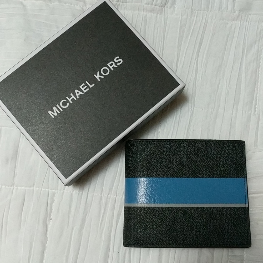 NWT Michael Kors mens wallet